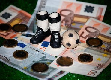 De dónde viene el dinero del fútbol